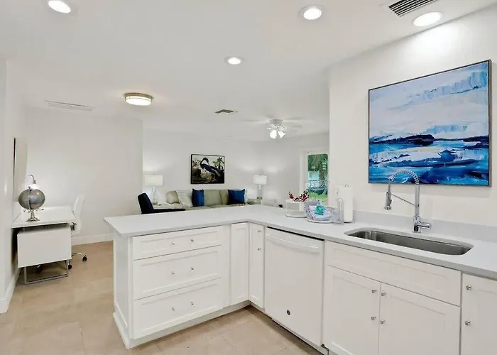 Holiday home St Pete Getaway In Indian Rocks Beach! *